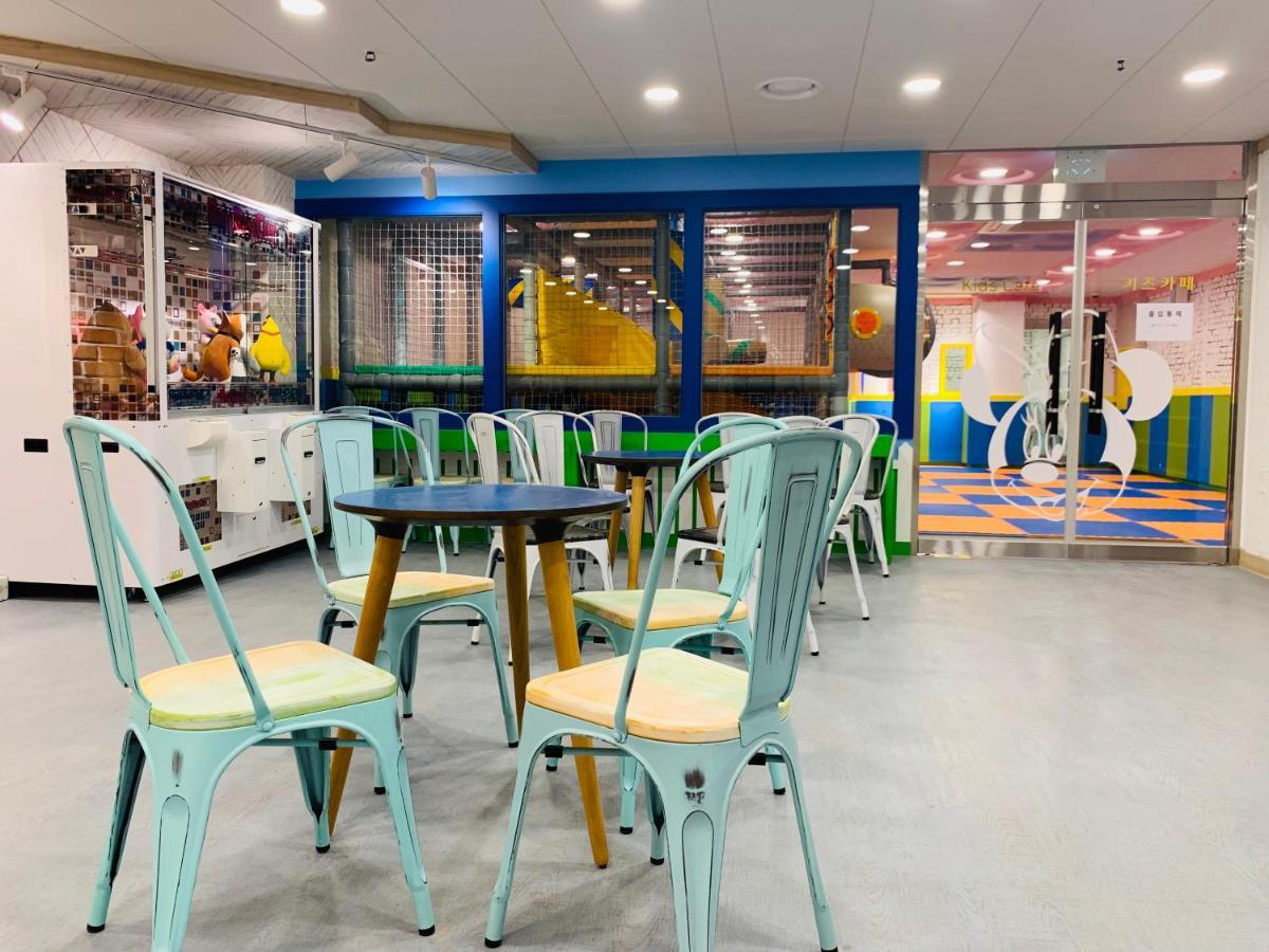 卡萨洛玛酒店 西归浦市 外观 照片